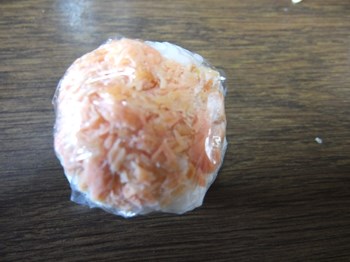 鮭そぼろの手まり寿司